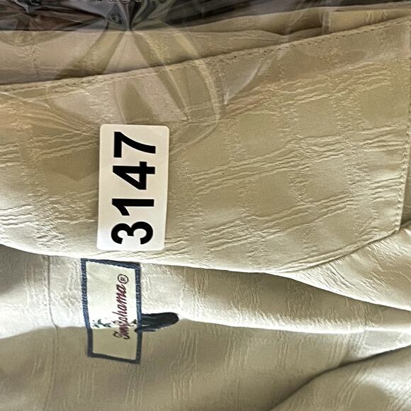 Tommy Bahama Silk Camp Shirt Mens XL Beige Short Sleeve Textured Hawaiian Relax - Picture 14 of 15